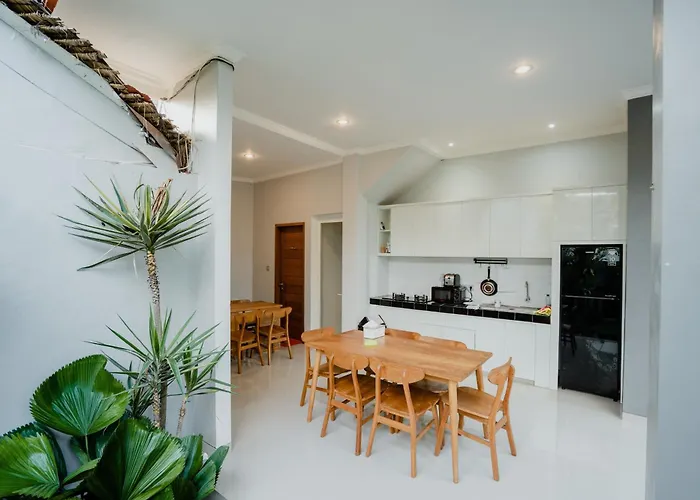 Kubu Gena Guest house Canggu (Bali)
