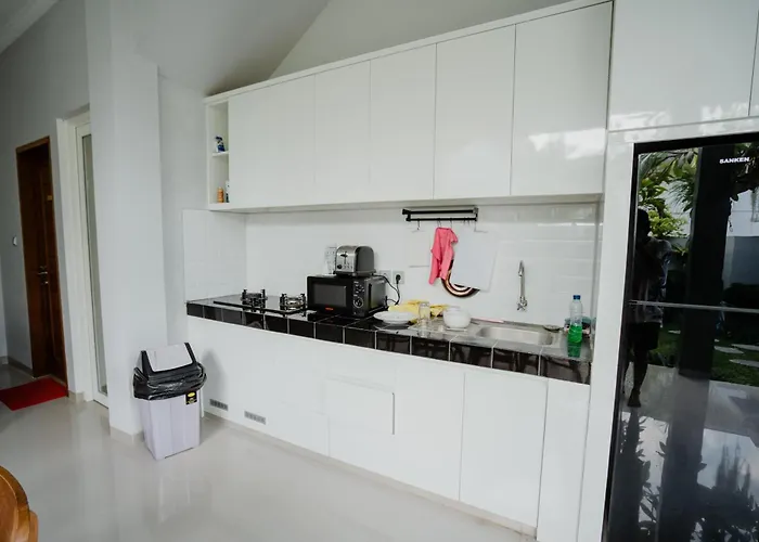 Kubu Gena Guest house 3*